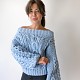 На четвертой фотографии голубой свитер из хлопка для девушек и женщин от Shapar, бренда вязаной одежды ручной работы в интернет-магазине связанных спицами вещей.