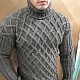 На четвертой фотографии теплый свитер с горлом мужской в косах от Shapar, бренда вязаной одежды ручной работы в интернет-магазине связанных спицами вещей.