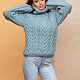 На пятой фотографии свитер с горлом женский в косах от Shapar, бренда вязаной одежды ручной работы в интернет-магазине связанных спицами вещей.