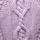 На шестой фотографии вязаное платье сиреневого цвета крупным планом от Shapar, бренда женской одежды ручной работы в интернет-магазине связанных спицами вещей.