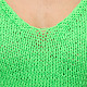 На шестой фотографии женский зеленый пуловер крупным планом от Shapar, бренда вязаной одежды ручной работы в интернет-магазине связанных спицами вещей.