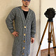 На пятой фотографии кардиган мужской на пуговицах крупной вязки от Shapar, бренда вязаной одежды ручной работы в интернет-магазине связанных спицами вещей.