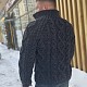 На второй фотографии теплый кардиган для мужчин со спины от Shapar, бренда вязаной одежды ручной работы в интернет-магазине связанных спицами вещей.