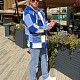 На третьей фотографии стильный цветной мужской кардиган от Shapar, бренда вязаной одежды ручной работы в интернет-магазине связанных спицами вещей.